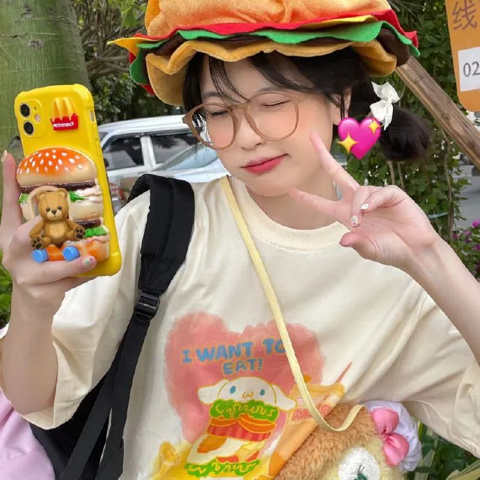 这个警察不太冷